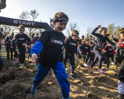 Spartan vikend u Svetoj Nedelji: 2.500 natjecatelja pomicalo granice u blatu i kiši